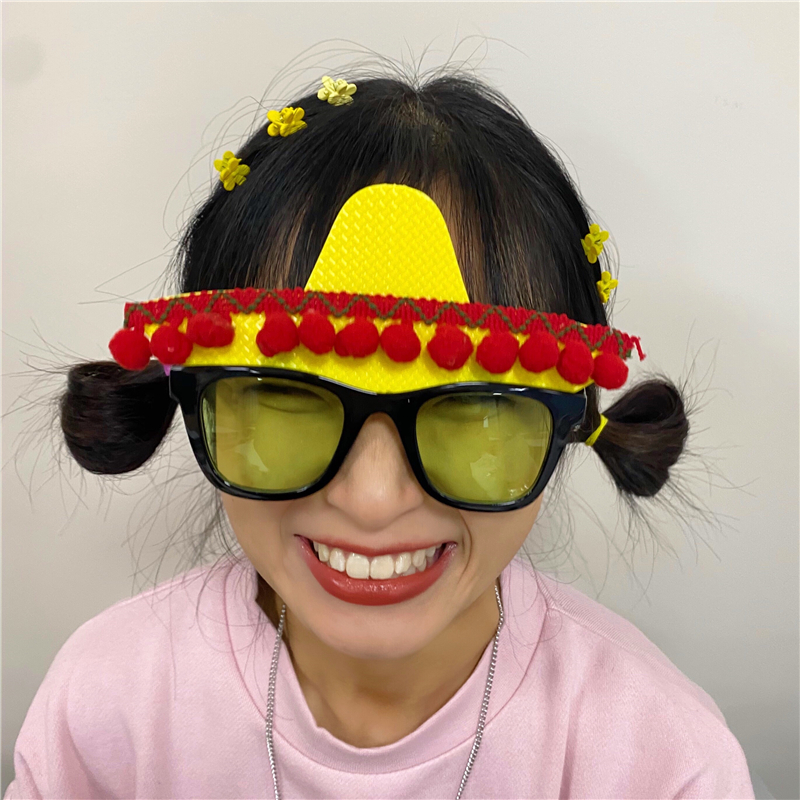Funny IG Style Gradient Color Solid Color UV400 Protection Resin Round Frame Special-Shaped Mirror Square Full Frame Women's Sunglasses display picture 5