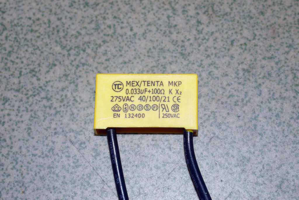 1 Yuan 5 275V 0 033UF Gauge Capacitor Stocks for Research DIY only