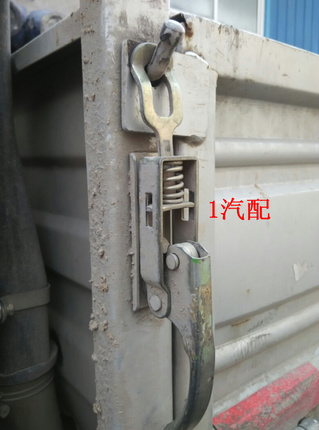 Suitable for Changan Xingbao Xinbao mini Straddle king double row single row truck fence plate buckle fence plate buckle cargo compartment button