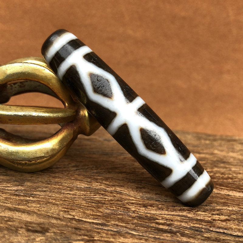 Xizang Tianzhu Tibetan diamond pestle Tianzhu genuine products to pure agate chalcedony slurry oil embellity weathering clear