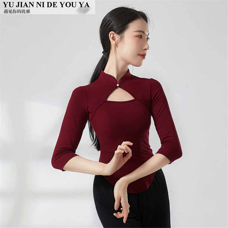 New Chinese-Style Cheongsam Collar, Stand-Up Collar, Chinese Dance, Traditional Dance Costume, Dance Clothing, Stunning Practice Clothes, Top for Women New Chinese-Style Cheongsam Collar, Stand-Up Collar, Chinese Dance, Traditional Dance Costume, Dance Clothing, Stunning Practice Clothes, Top for Women