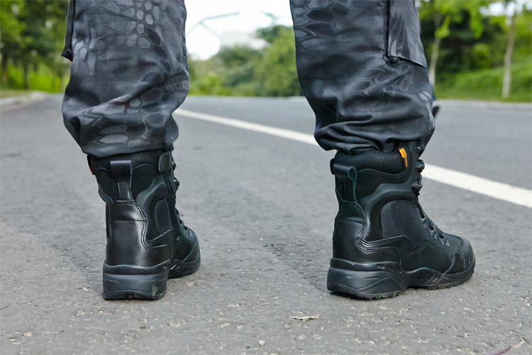 Boots militaires pour homme en cuir - amortissement - Ref 1396832 Image 13