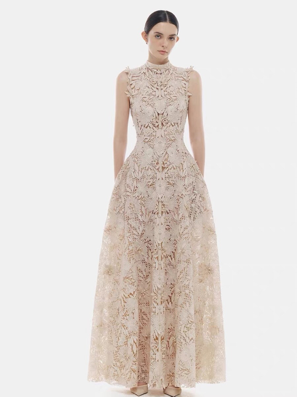 Vietnamese Niche Designer Heavy Lace Floral Dress Long Gown Goddess Style Elegant Waist-Cinching Sleeveless Dress
