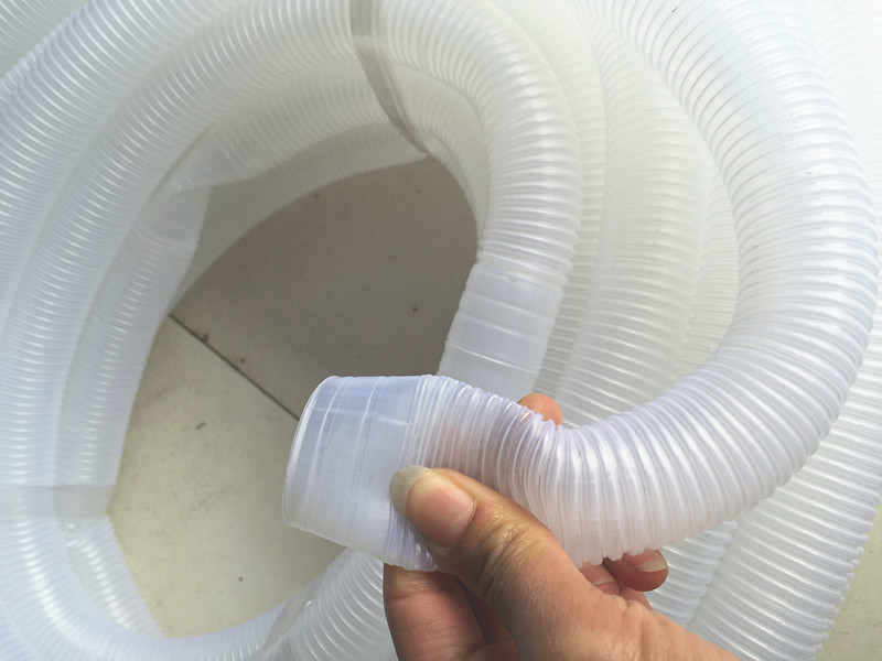 加长灰色洗衣机排水管：家居清洁的秘密管道