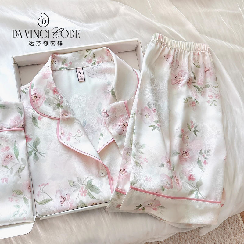 The Da Vinci Code 2026 Spring/Summer New Large Size Short-Sleeve Loose Pajamas Women's Homewear Set Can Be Worn Outside Gift Box The Da Vinci Code 2026 Spring/Summer New Large Size Short-Sleeve Loose Pajamas Women's Homewear Set Can Be Worn Outside Gift Box