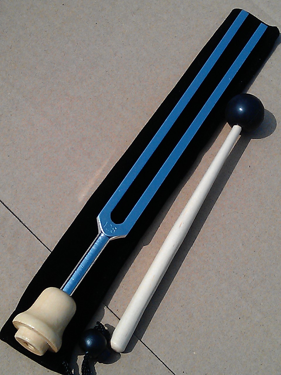 C128 Hz tuning fork nerve check sensory check ear-picking tuning fork feeding cloth set hammer