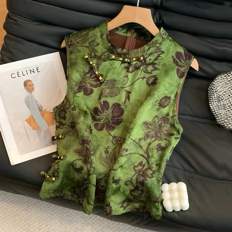 New Chinese-Style Xiangyun Silk Sleeveless Vest for Women, Retro Buttoned Waistcoat, Slimming Improved National Style Qipao Vest for Summer Outerwear