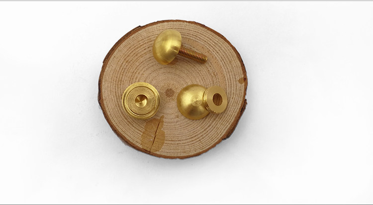 Beautiful Hat_02.jpg