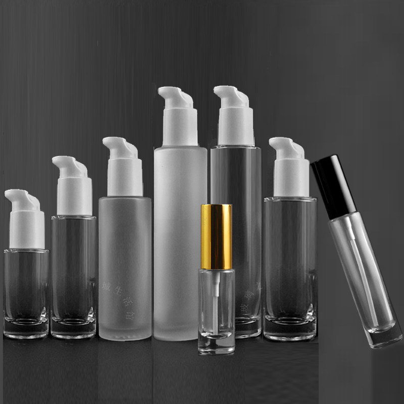 2026选购精华瓶：厂家直销的双舱设计真的更香吗？