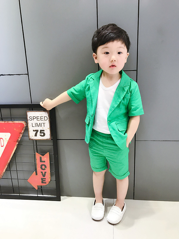 Trẻ em mùa hè váy childrens mens trân trọng bộ quần áo phù hợp với 1-3 tuổi 7 tuổi bé nhỏ phù hợp với cậu bé chiếc váy đẹp trai Hàn Quốc phiên bản của không khí.