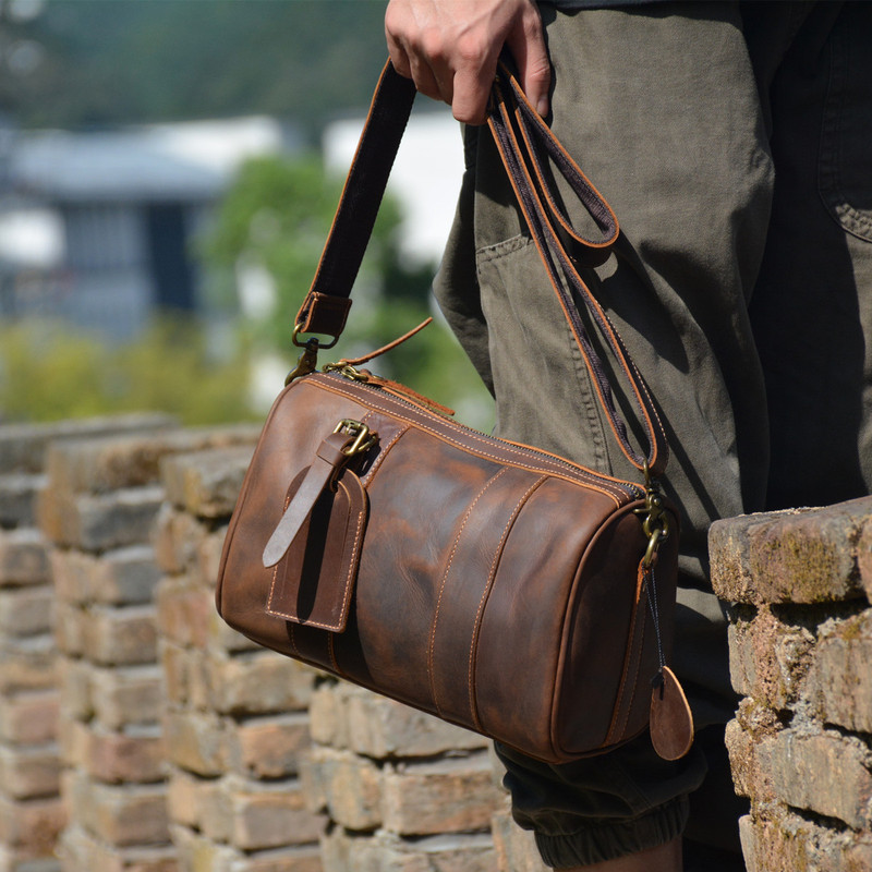 Crazy Horse Leather Vintage Crossbody Men's Bag Round Bucket Bag Simple Shoulder Bag Large Capacity Messenger Bag Casual Trendy Backpack for Men