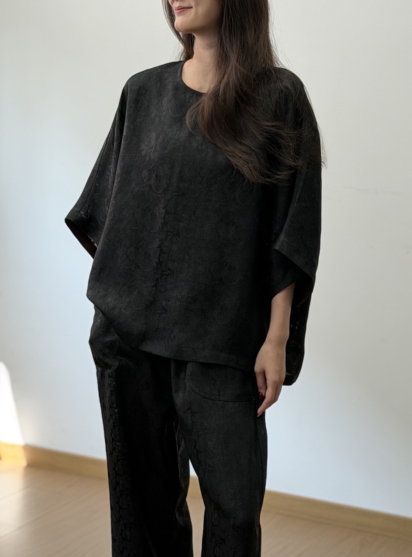 Pre-Order: Summer 26 New Collection, Handmade Luo Hei Black Five-Star Large Version T-Shirt