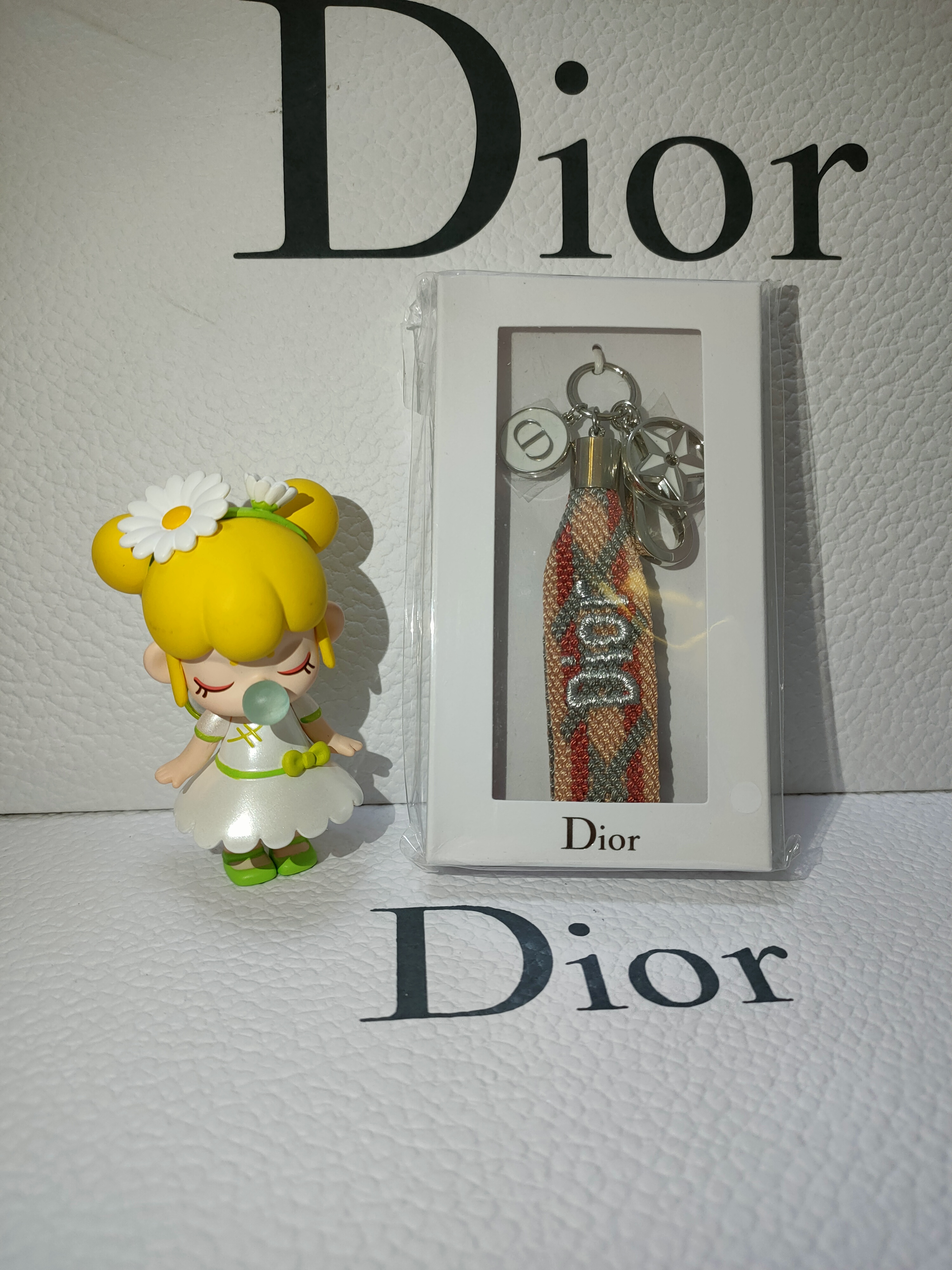 Key Chain Woven OrangeDIOR Dior Key buckle special counter  Hanging decoration flores convallariae Little bee Metal Bracelet Necklace