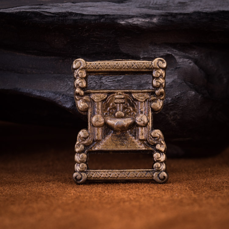 The Qing Dynasty Tibetan Chuo Engraving Fota Floating Slaughterhouse Old Yellow Lima Bronze Scripted Buddha Pearl Accessories Collection accessories Collection