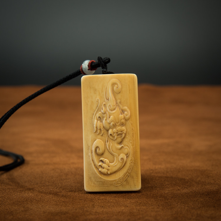 Qing Dynasty natural jade paste old material artistic conception shallow-relief carving auspicious beast Pixiu square plaque listed pendant miscellaneous collection