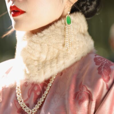 top ulara daily thickened and warm fur retro neck guard with faux fur