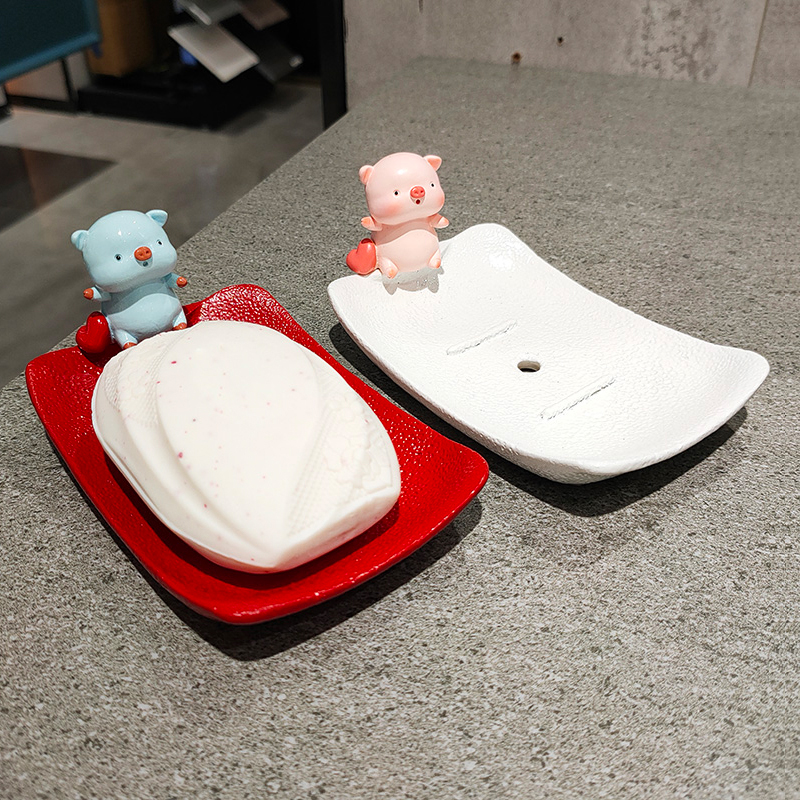 Light luxury creative household wedding soap box cute cartoon pair of soap boxes red free punch drain rack