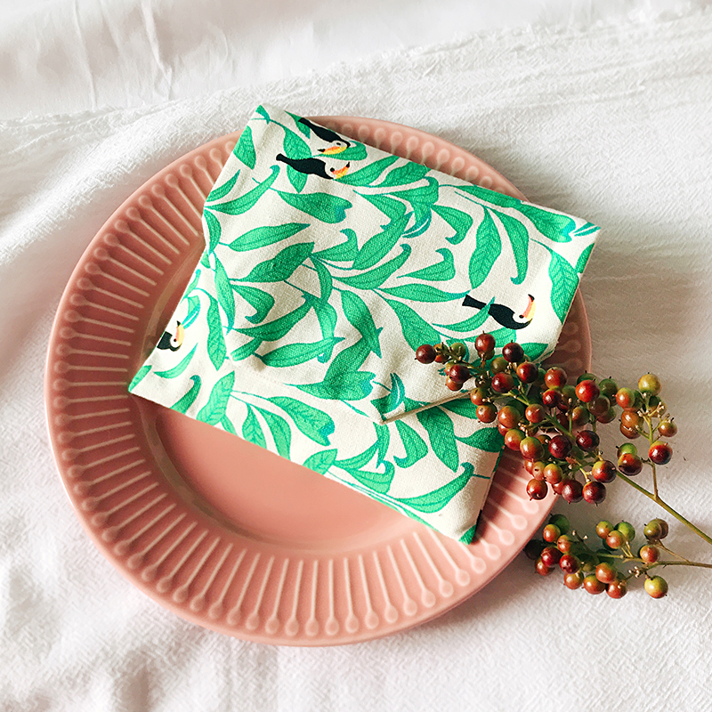 Original design hand for small things cute cartoon creative zero wallet female headphone bag cloth art small bag hands with small purse