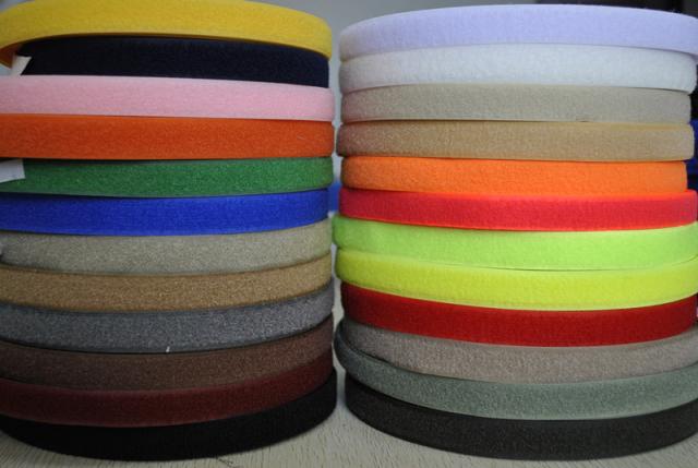 Full 50 Jiang Zhejiang-Shanghai magic adhesive tape sticking buckle nylon buckle female and male stick 20mm width 25 to meter