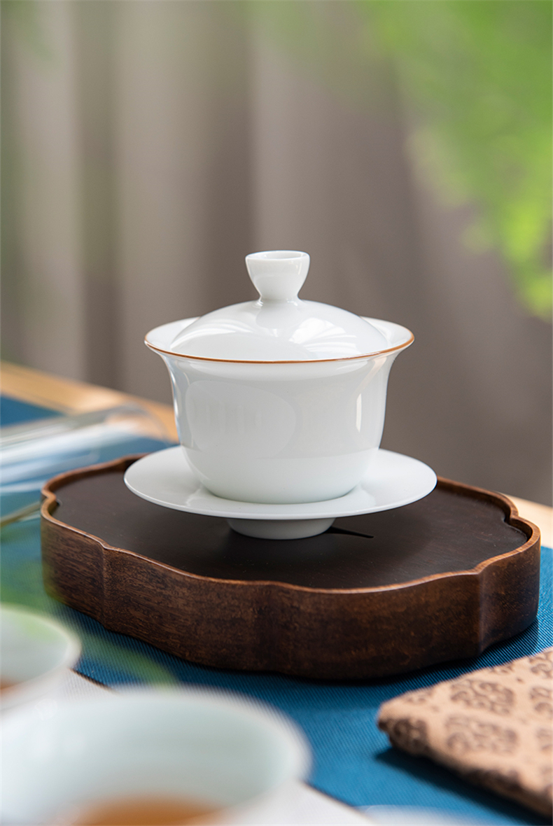 Jingdezhen ceramic tea set them only three tureen tea cups thin body single bucket tea tea is not a hot sweet white bowl