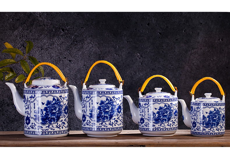 Jingdezhen ceramic teapot high - capacity cool large blue and white porcelain kettle cold old girder kettle pot of tea