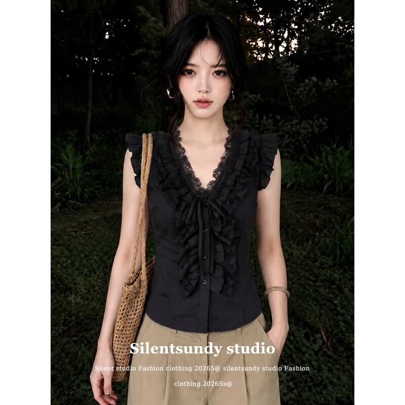 American Retro Spicy Girl Style Ruffled V-Neck Shirt for Women, Summer Wear, Lace Splicing Design, Sleeveless Top