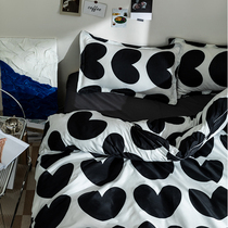 ins Nordic Bed is covered in four sets of 1 5 1 8m student dorm single bedsheets