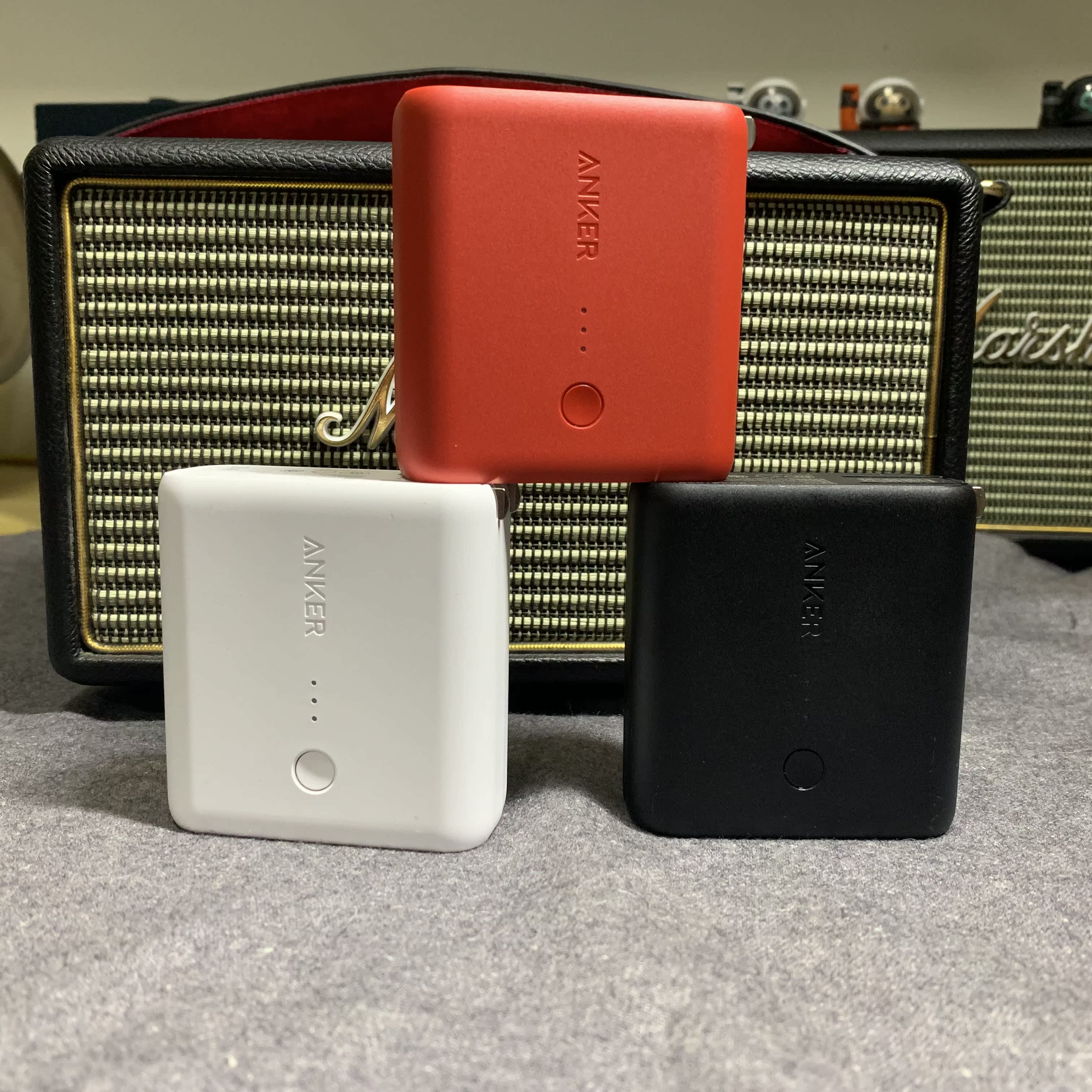Loading... - Ngân hàng điện thoại di động sạc dự phòng 20000mah