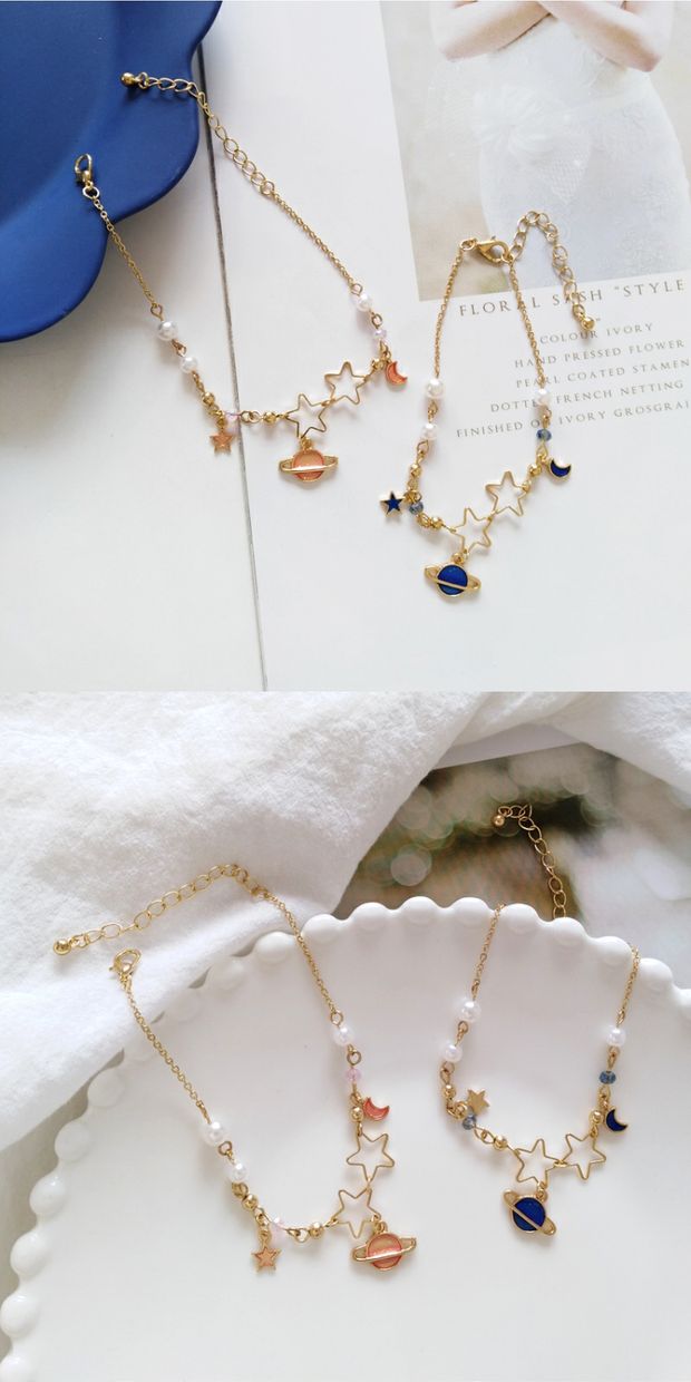 Nhật Bản và Hàn Quốc khí chất đơn giản mơ mộng đầy sao bầu trời ngọc trai vòng đeo tay thời trang ngọt ngào sao mặt trăng hành tinh mặt dây chuyền trang sức - Vòng đeo tay Clasp vòng tay bạc nữ