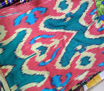 Handmade Uzbek specialty silk Adelais silk fabric with good materials width 40cm