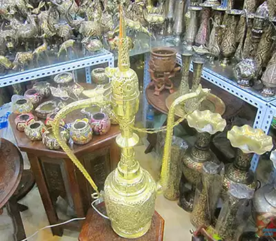 New Pakistan features 80cm pure copper pot made by hand