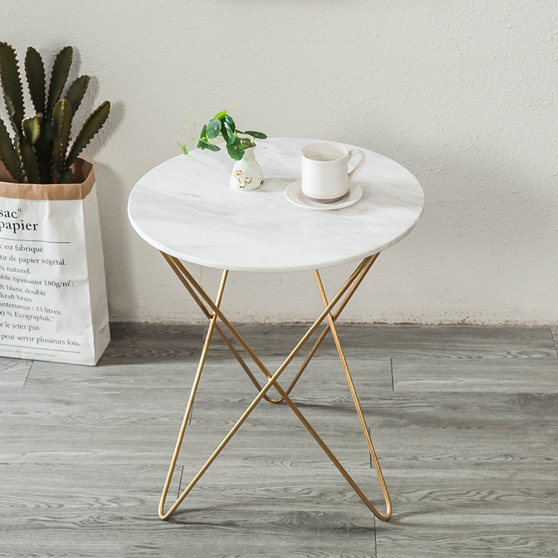Marble small coffee table Nordic modern living room sofa with a few corners and a few simple creative small round wrought iron coffee table