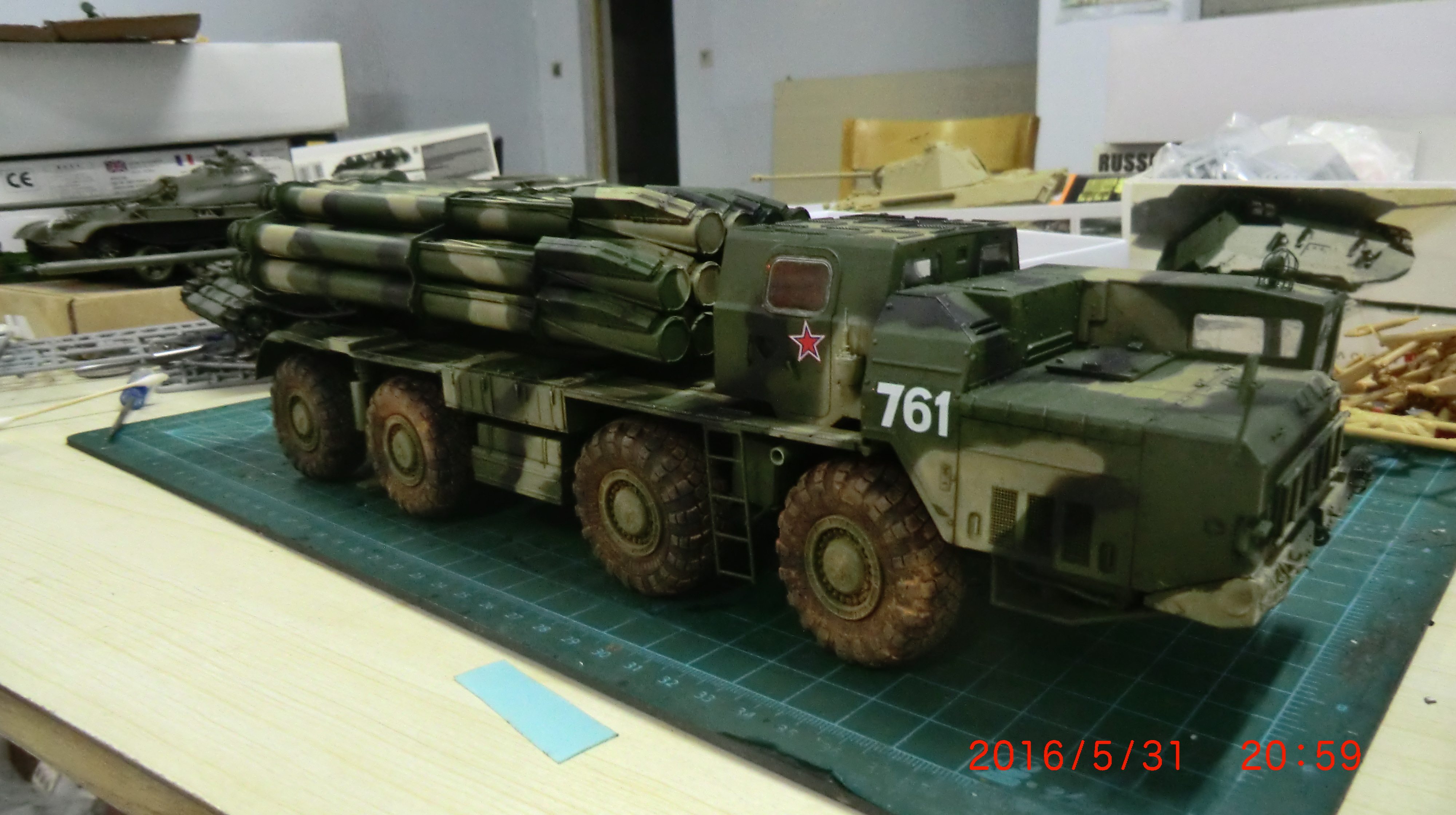 1 35 Trumpeter 01020 Russia Tornado Bazooka OEM (Package) 699