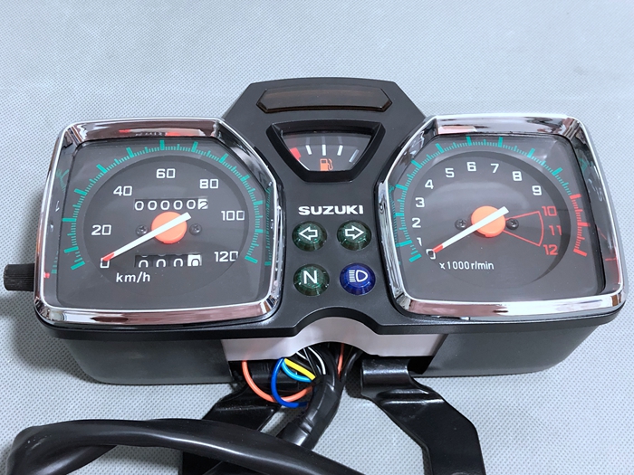 Áp dụng Suzuki 07 phụ kiện xe máy GS125 mới QS125 mới áp dụng cho bảng đo tốc độ km của vua cụ - Power Meter đồng hồ điện tử xe vision