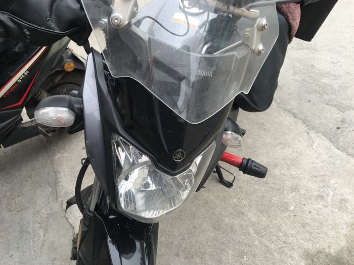 Áp dụng Yamaha YS150 xe máy YBR ngày kiếm bay đến 250 đĩa phanh trước và sau má phanh - Pad phanh đĩa xe máy