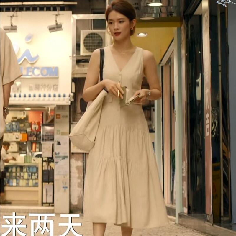 Brilliant Wind and Sea Chen Haoyu Mai Youge Same Style Vest Dress V-Neck Sleeveless Skirt French Style 26 New Model Brilliant Wind and Sea Chen Haoyu Mai Youge Same Style Vest Dress V-Neck Sleeveless Skirt French Style 26 New Model