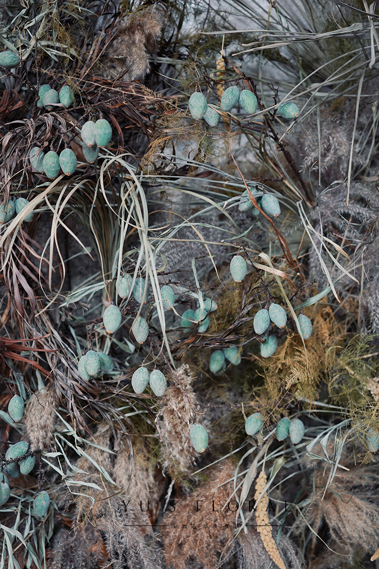 Simulated fruit, olive fruit, flower arrangement materials, wedding decoration, landscaping photography props, wild fruits in the model room