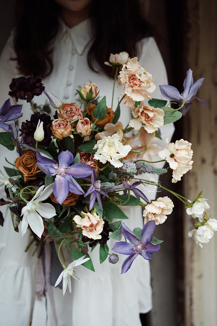 Customized artificial flower bouquet material package wedding flower art retro natural system material package is not a finished product