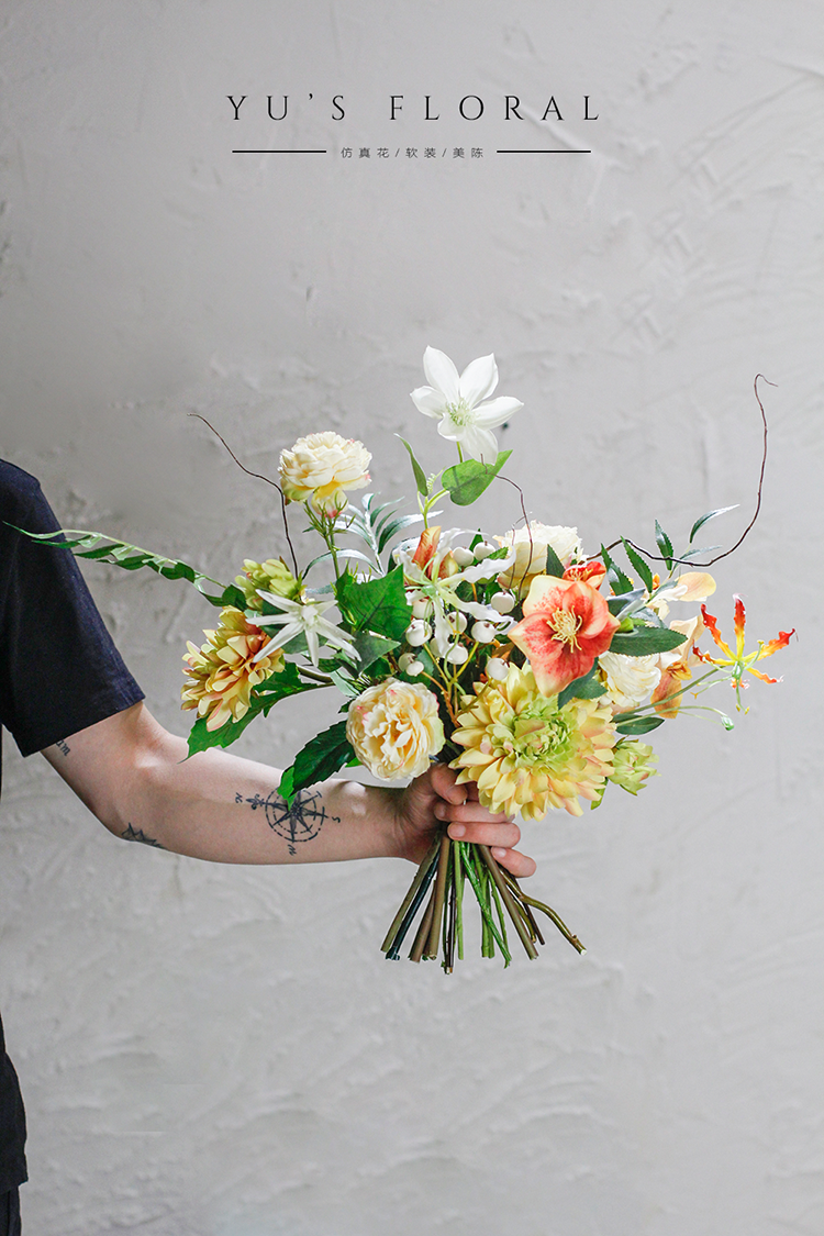 Customized bouquet natural bouquet bride wedding artificial flower retro yellow fresh artificial flower