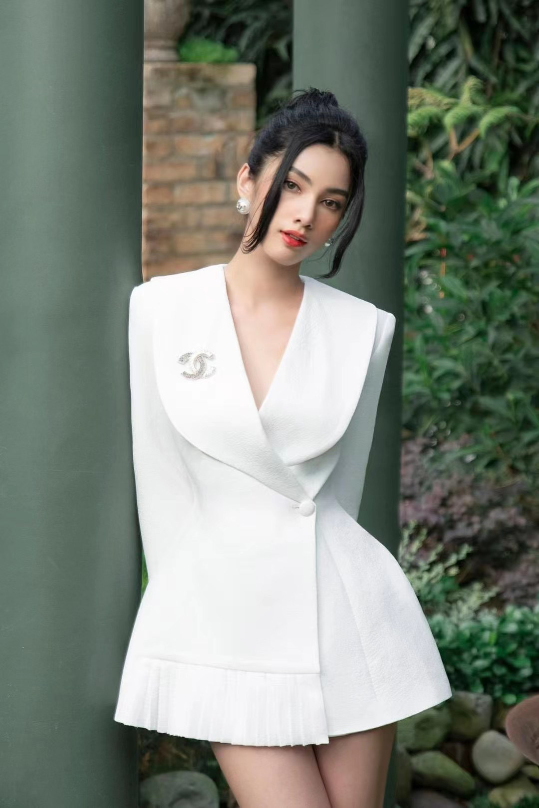 FENS DAY French Hepburn Design Sense V-Neck Dress Waist Style Pleated ...
