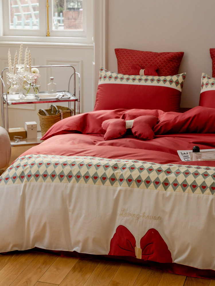 PRINCESS RED WEDDING CELEBRATION FOUR-PIECE SET OF 100 LONG-STAPLE COTTON PURE COTTON HAPPY BEDDING 1.8 DOWRY COTTON WEDDING