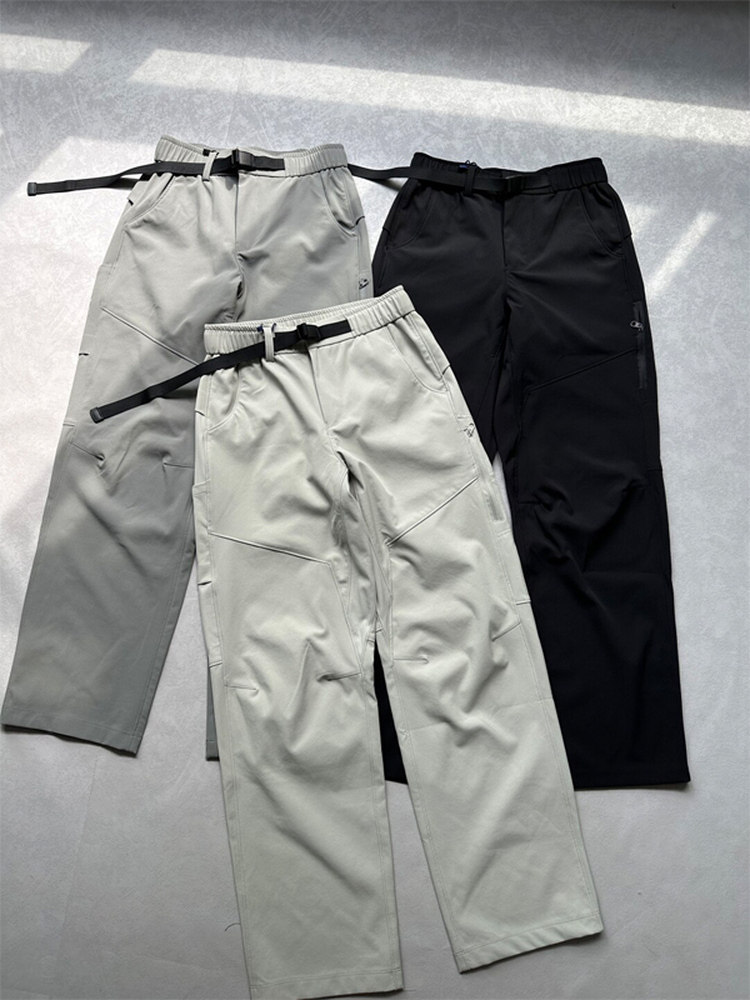 Autumn and Winter Outdoor Three-Dimensional Cut Functional Windproof Waterproof Softshell Quick-Dry Hiking Pants for Men and Women, Loose Cargo Pants, Casual Pants