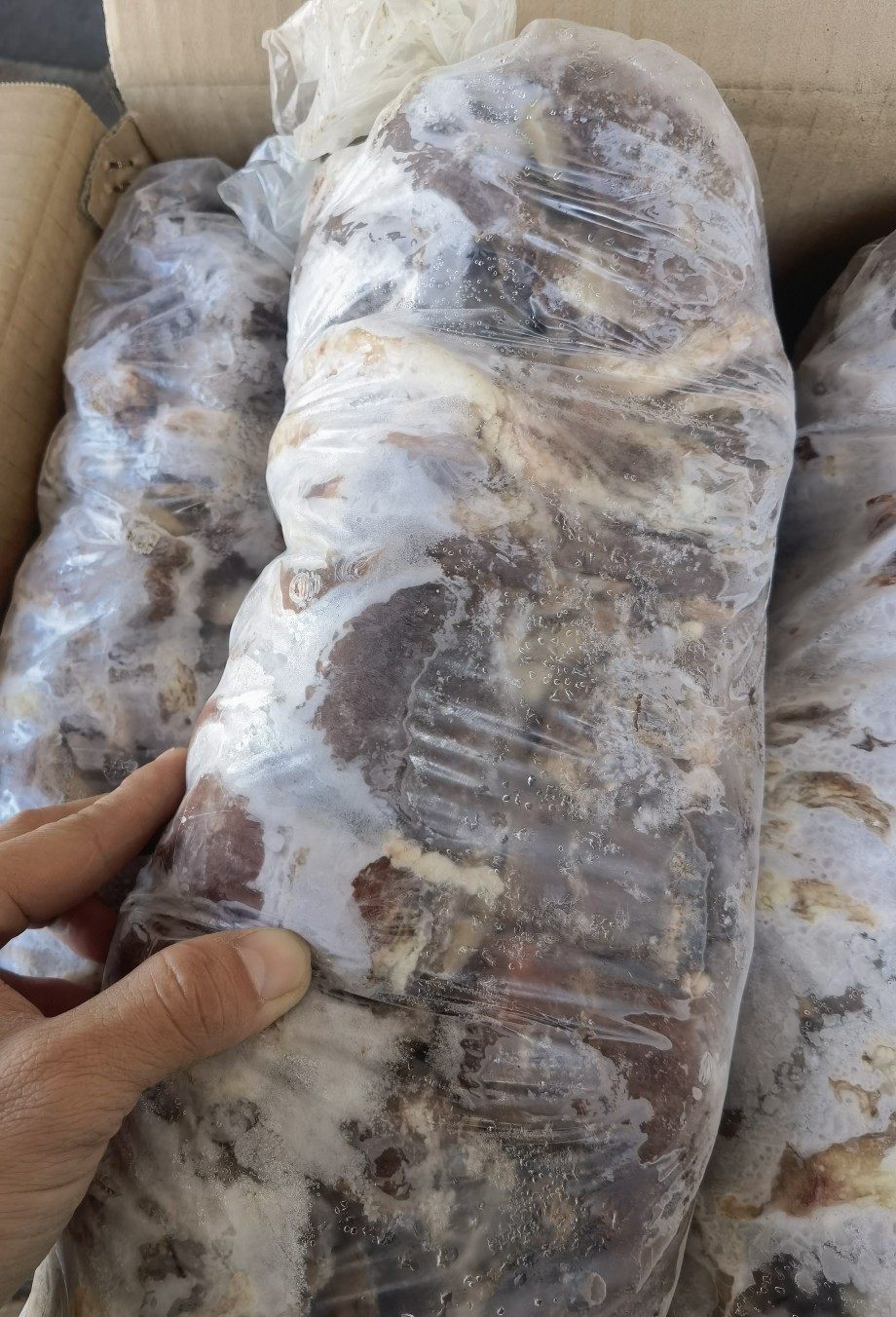 Beef sausage open edge clean and hygienic 8 kg