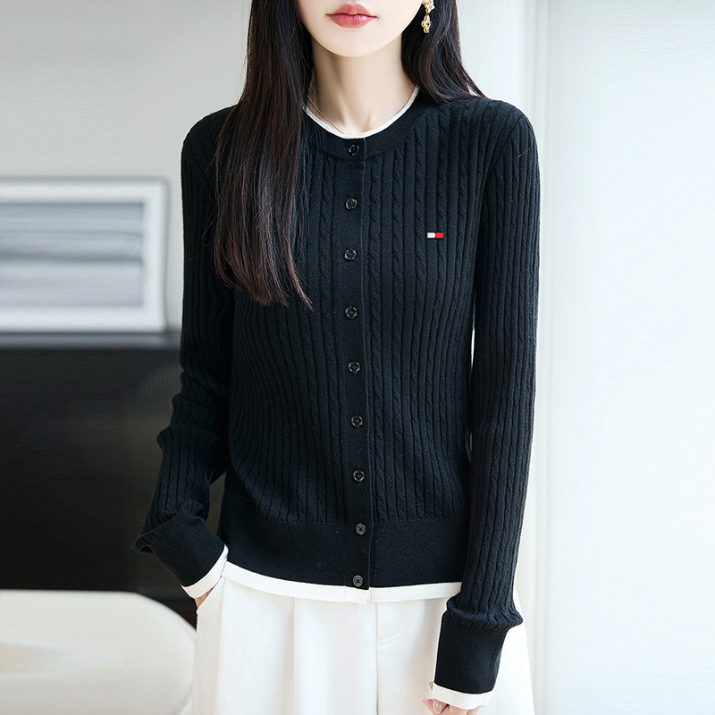 Tommy Xikaili Women's Cardigan 2026 Autumn Coat Women's Fashionable Solid Color Wool Sweater Knitted Base Layer Tommy Xikaili Women's Cardigan 2026 Autumn Coat Women's Fashionable Solid Color Wool Sweater Knitted Base Layer