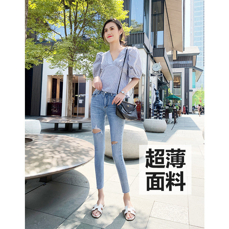 In the spring and summer of 2023 new rotten hole jeans female nine tight tight feet chic high waist ultra thin elastic pants