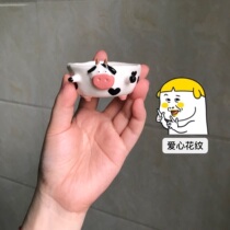 Next door Uncle Lis homemade original hand-squeezed small cow ceramic cup