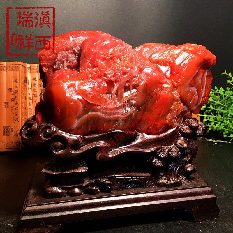 West Yunnan Ruixiang fine raw ore natural Baoshan South red agate poplar willow persimmon red deep mountain visiting friends decoration certificate