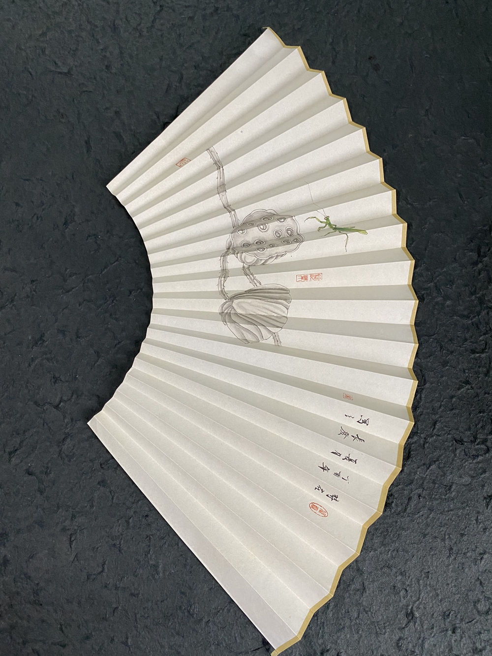 9 5 inch 18 square 2 0 rows of upscale su working Wenwen Play Folding Fan Face Flowers Birds Caterpillar Fungus National Painting stroke fan surface