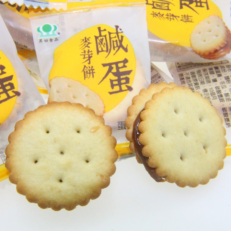 Taiwan Liter Fields Black Sugar Malt Cake Salted Egg Malt Cake Lift Fields Sandwich Biscuit Breakfast Caramel Biscuits Snacks