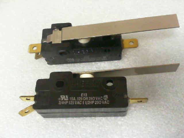 American Cherry Cherry Limit Switch E13//250Vac/15A/125Or/15A/3/4